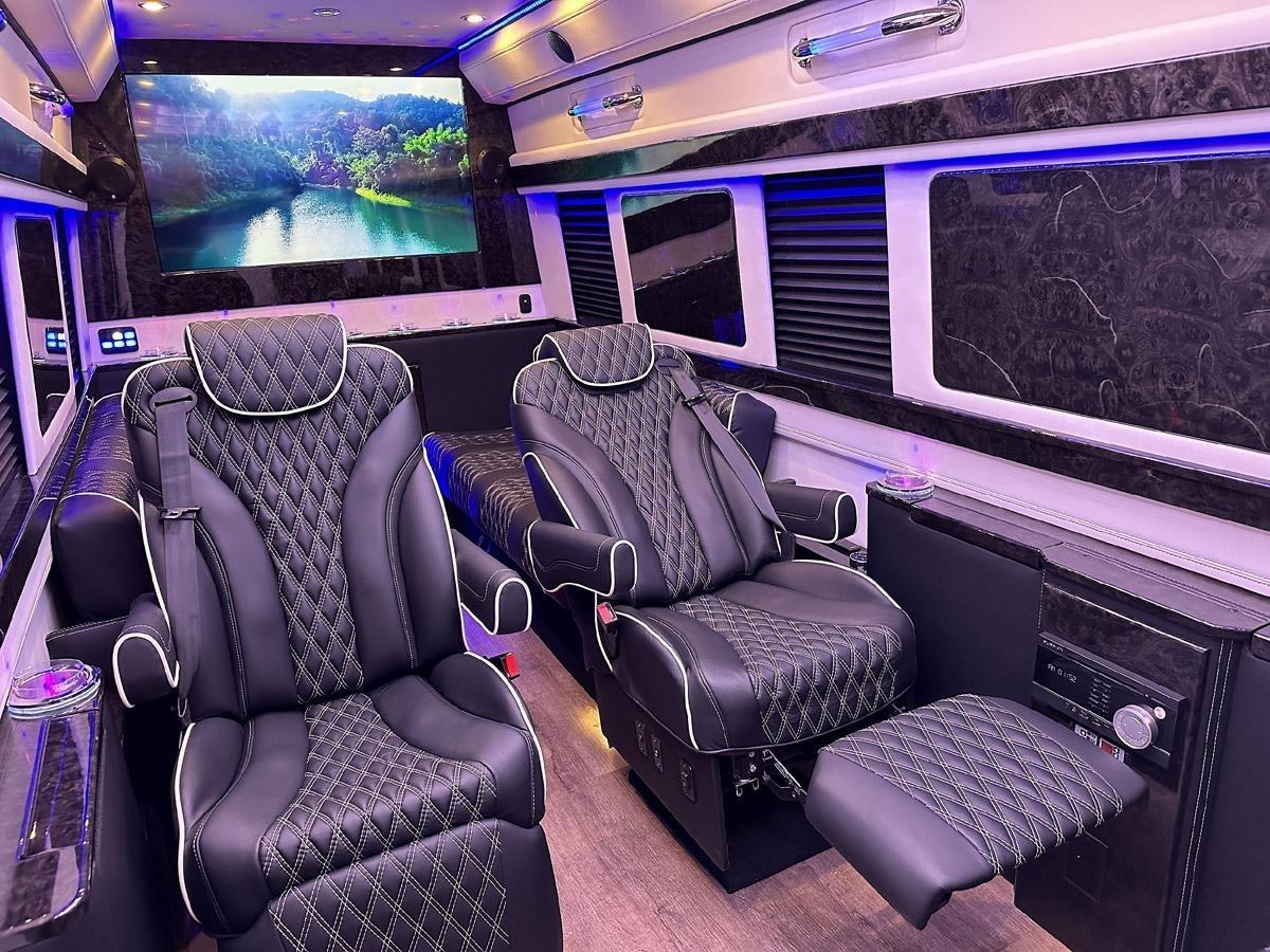 Mercedes-Benz Sprinter 3500 XD 170-in. WB 2020