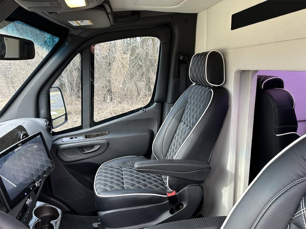 Mercedes-Benz Sprinter 3500 XD 170-in. WB 2020