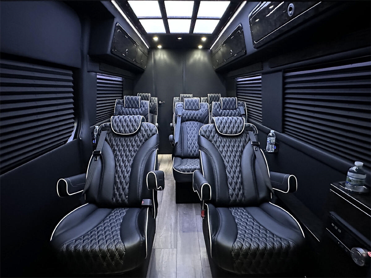 Mercedes-Benz Sprinter 3500 XD 170-in. WB 2024