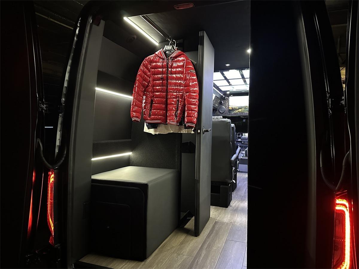 Mercedes-Benz Sprinter 3500 XD 170-in. WB 2024