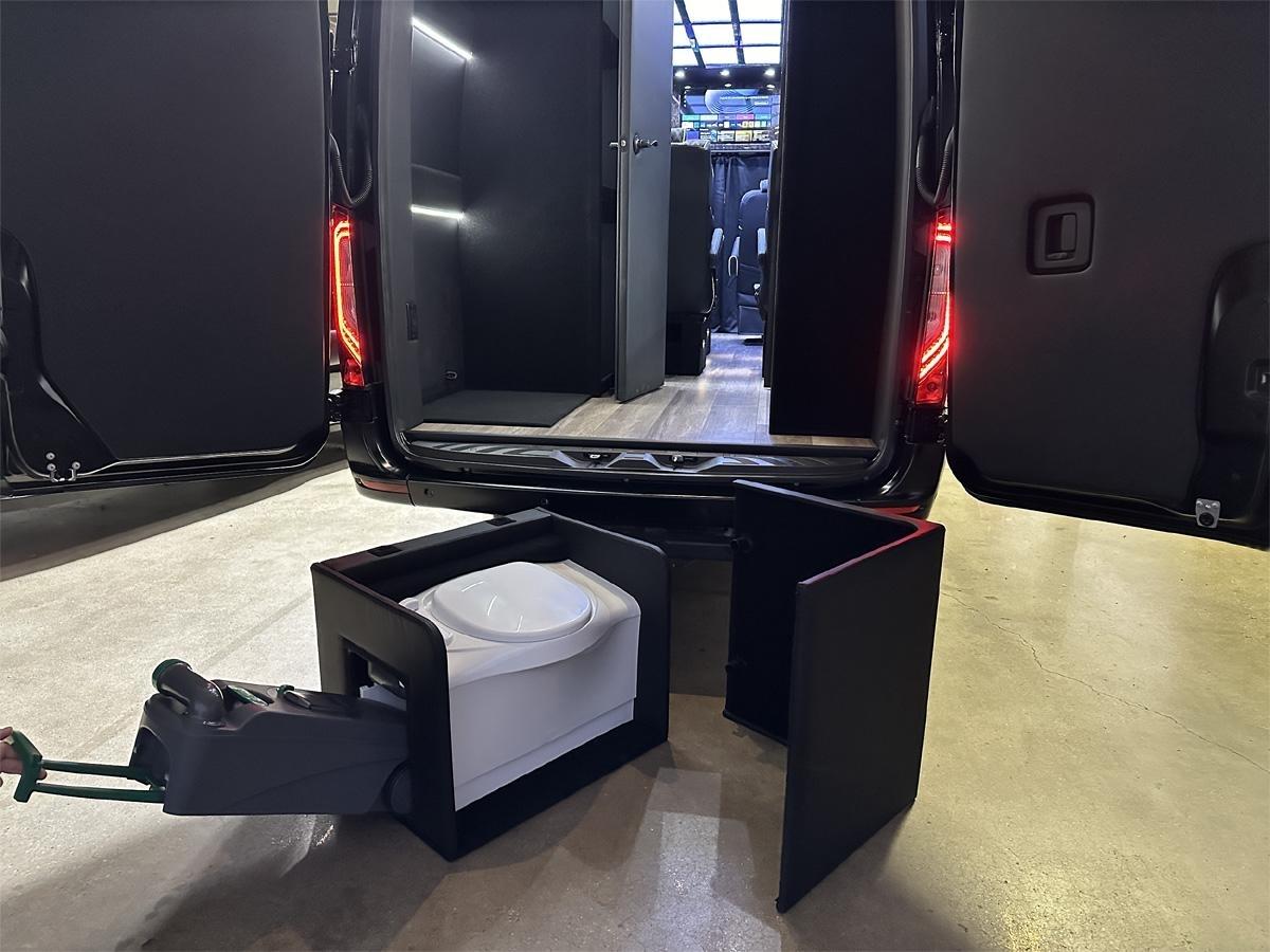Mercedes-Benz Sprinter 3500 XD 170-in. WB 2024