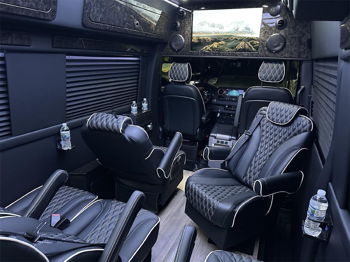 Mercedes-Benz Sprinter 3500 XD 170-in. WB 2024