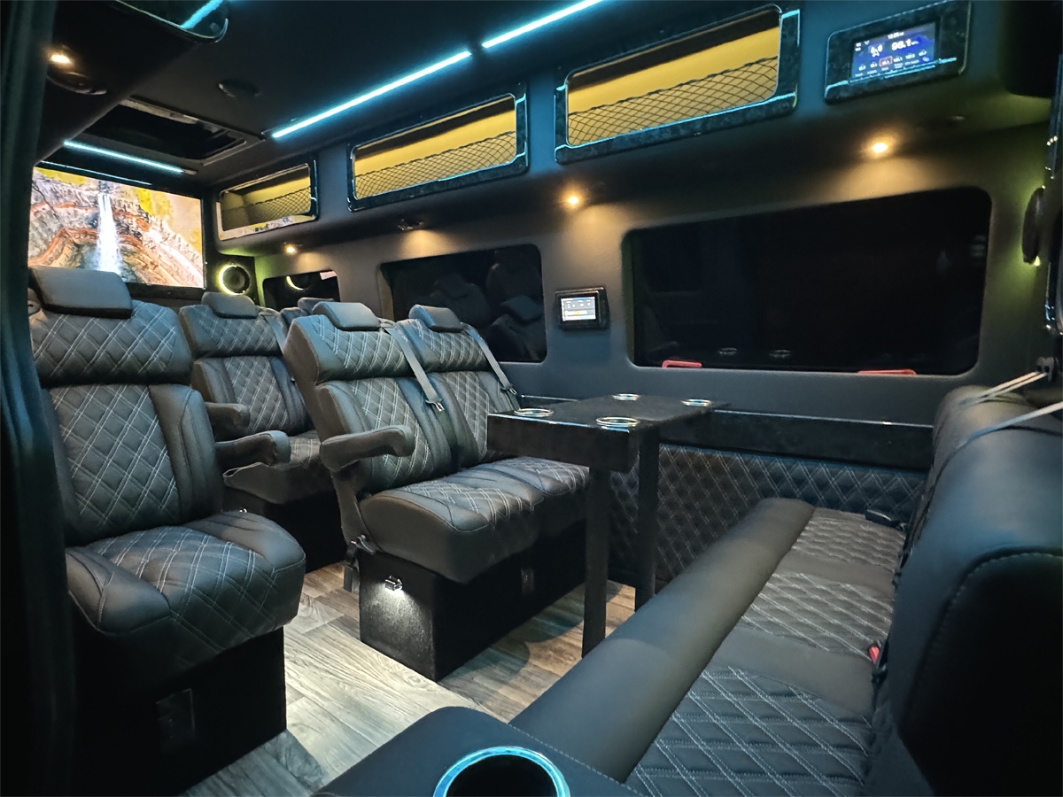 Mercedes-Benz Sprinter 3500 XD 170-in. WB 2024