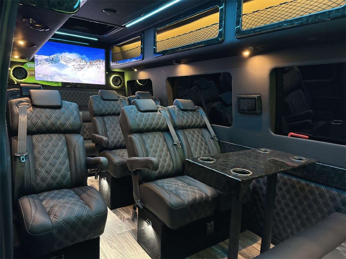 Mercedes-Benz Sprinter 3500 XD 170-in. WB 2024