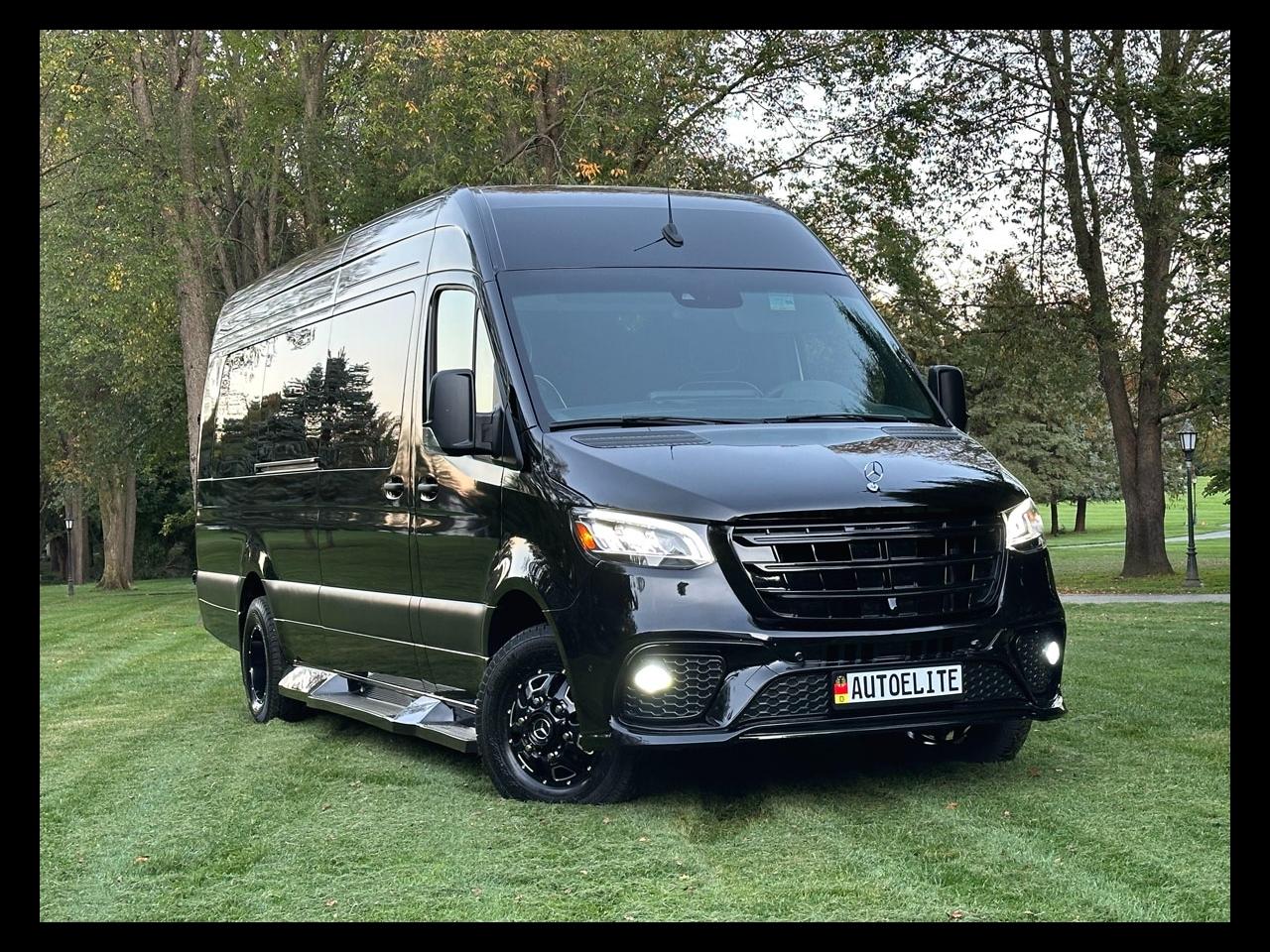 Mercedes-Benz Sprinter  2024
