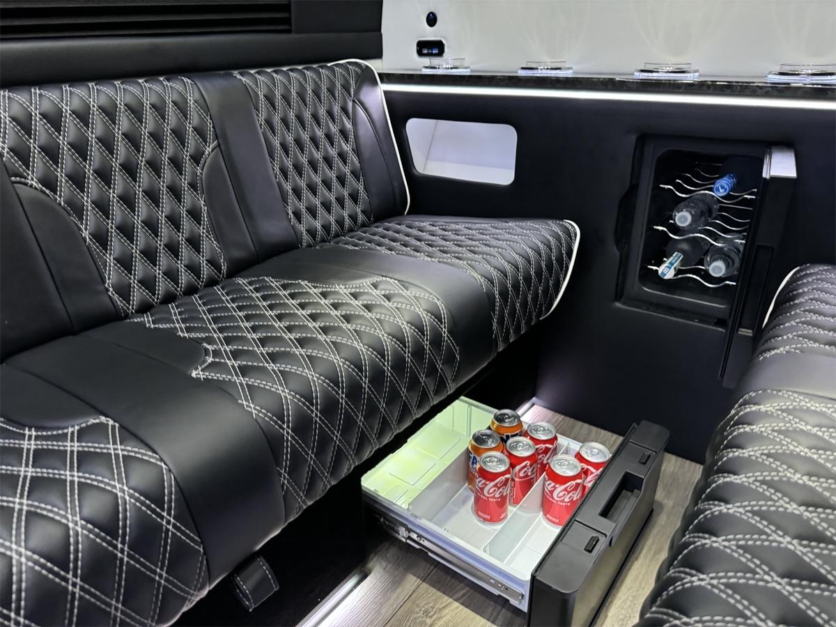 Mercedes-Benz Sprinter  2024