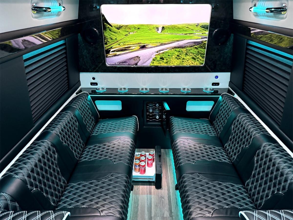 Mercedes-Benz Sprinter  2024