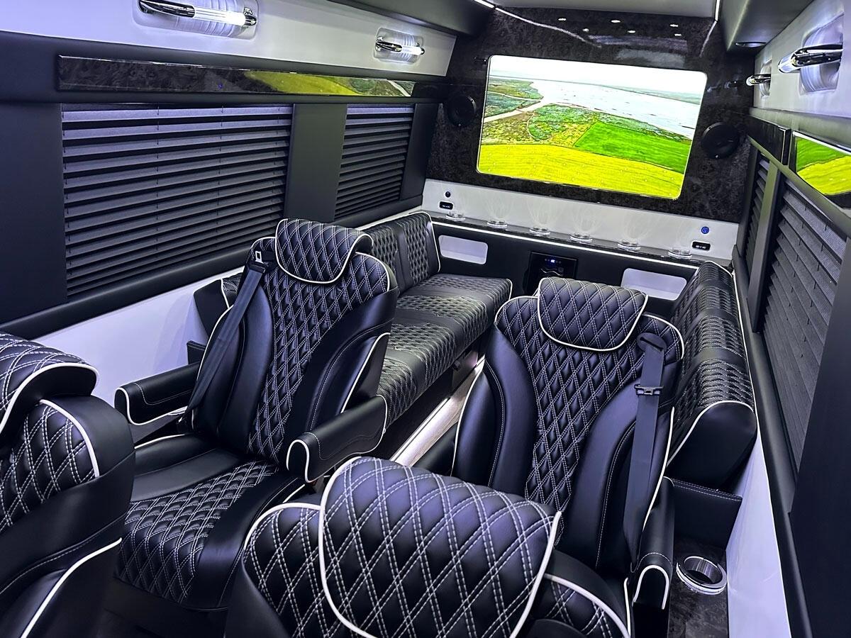 Mercedes-Benz Sprinter  2024