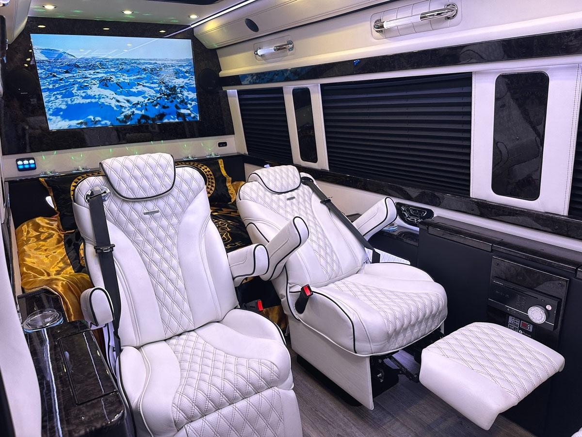 Mercedes-Benz Sprinter 3500 XD 170-in. WB 2024