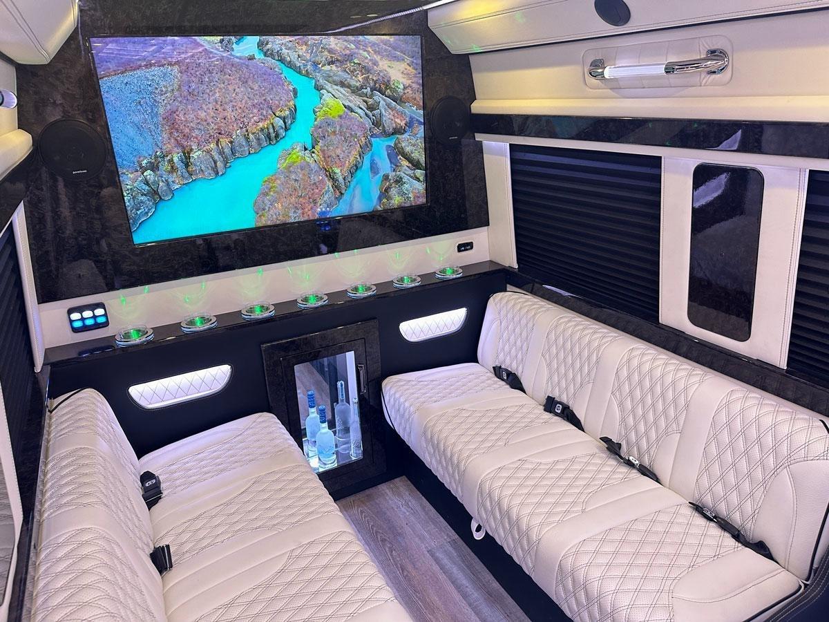 Mercedes-Benz Sprinter 3500 XD 170-in. WB 2024