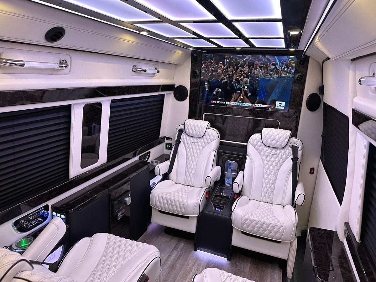 Mercedes-Benz Sprinter 3500 XD 170-in. WB 2024