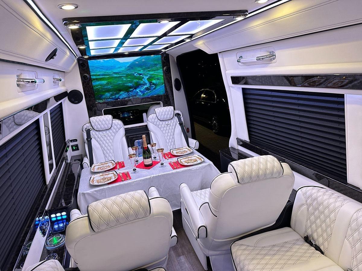 Mercedes-Benz Sprinter 3500 XD 170-in. WB 2024