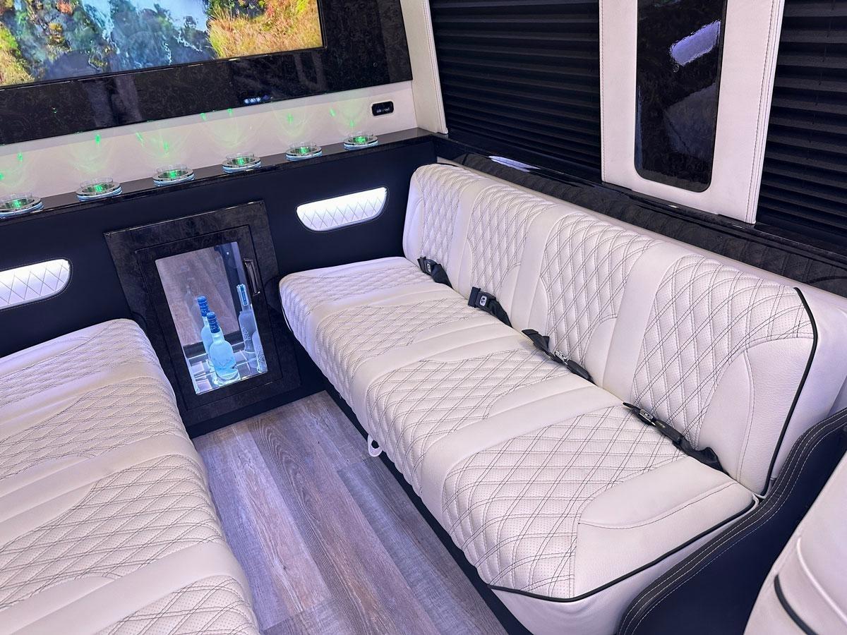 Mercedes-Benz Sprinter 3500 XD 170-in. WB 2024
