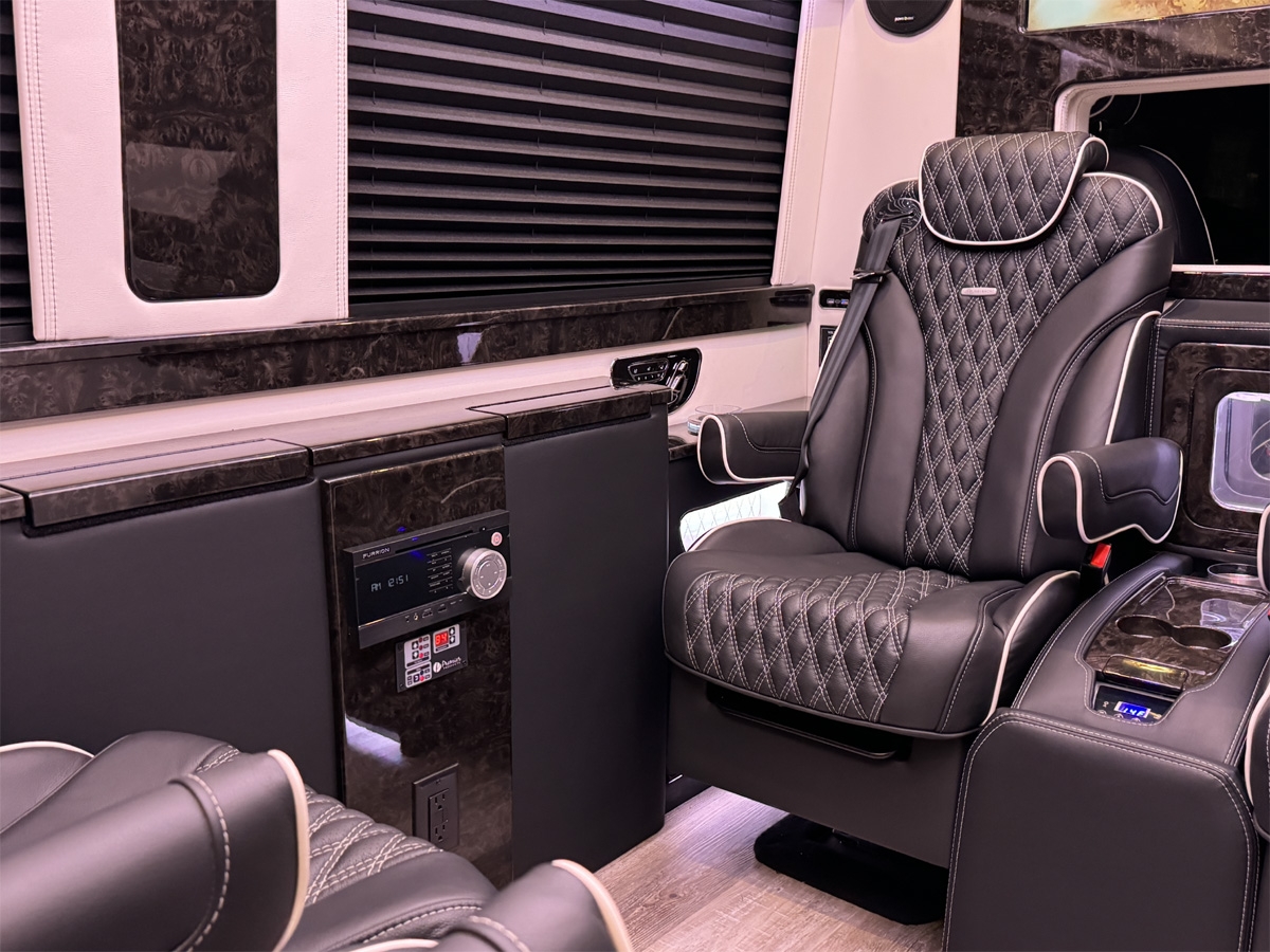 Mercedes-Benz Sprinter 3500 XD 170-in. WB 2024