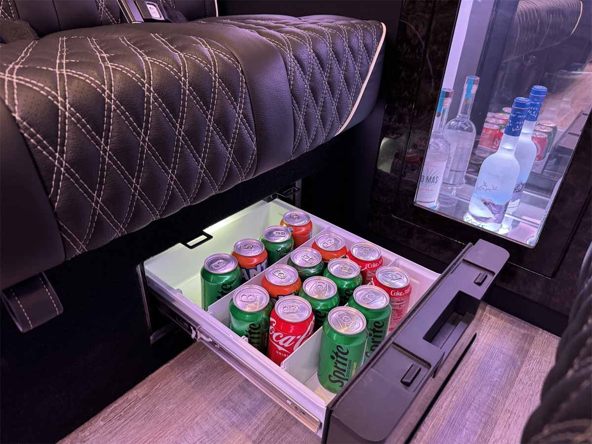 Mercedes-Benz Sprinter 3500 XD 170-in. WB 2024