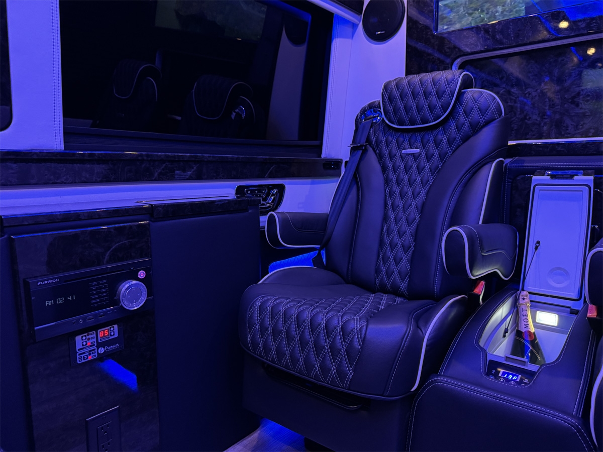 Mercedes-Benz Sprinter 3500 XD 170-in. WB 2024