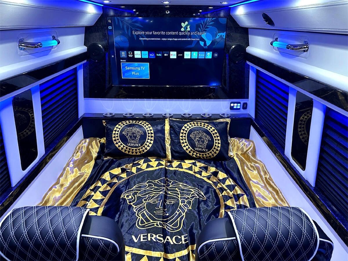 Mercedes-Benz Sprinter 3500 XD 170-in. WB 2022