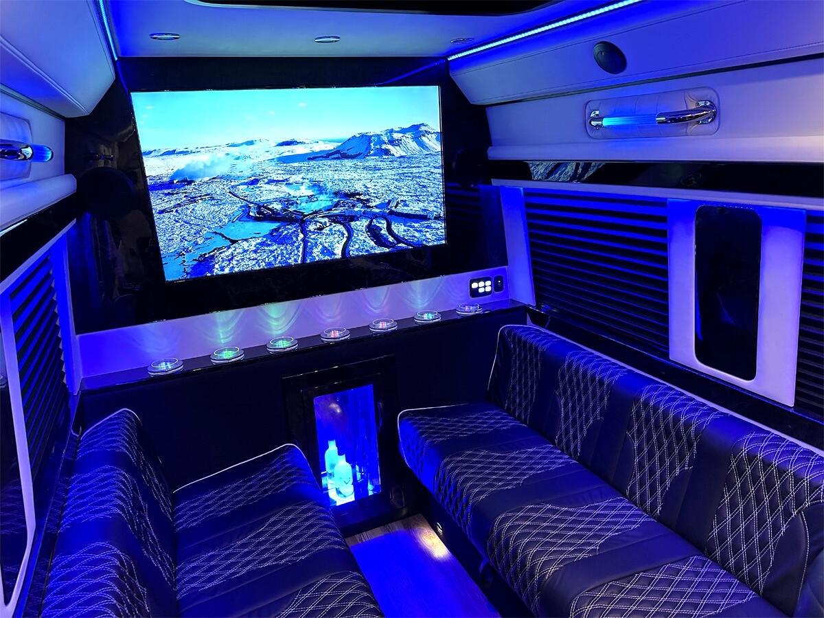 Mercedes-Benz Sprinter 3500 XD 170-in. WB 2022