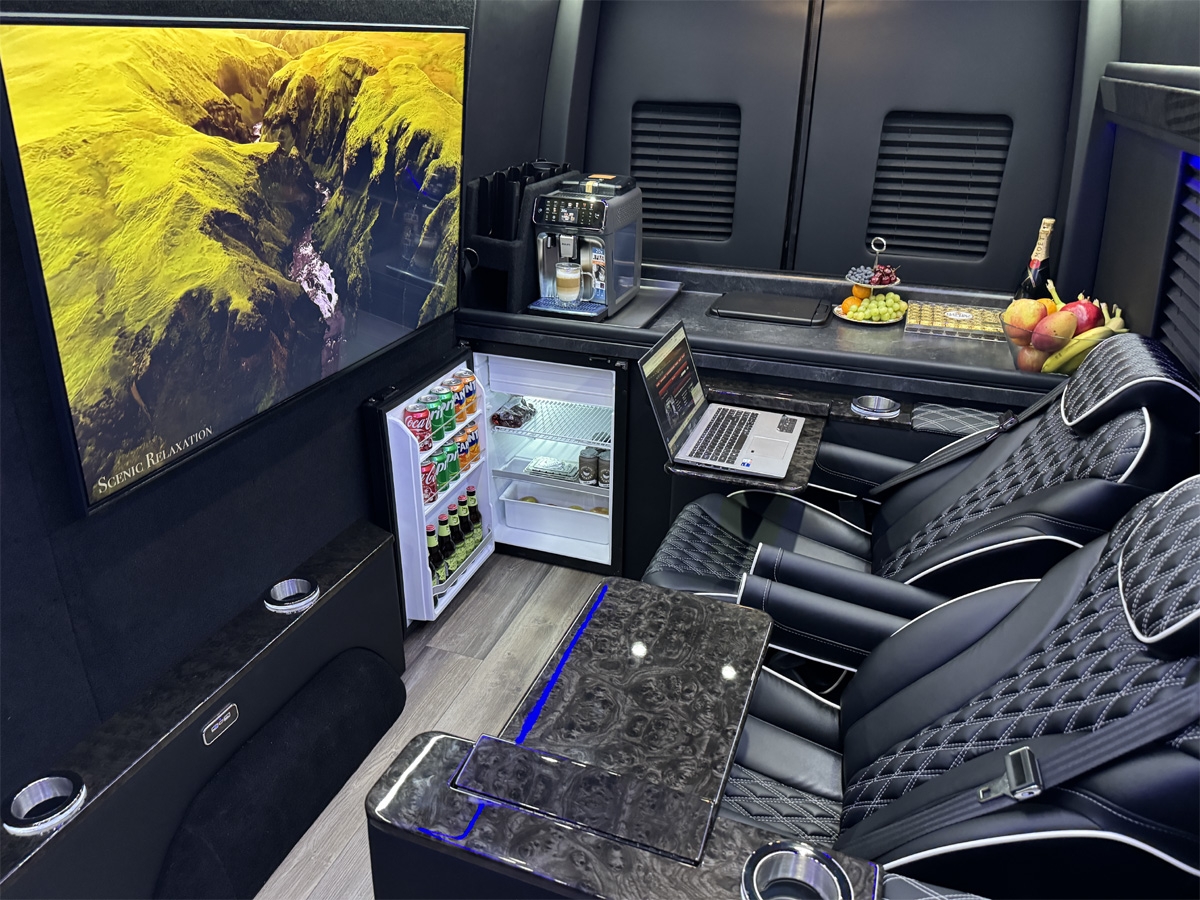 Mercedes-Benz Sprinter 3500 XD 170-in. WB 2024