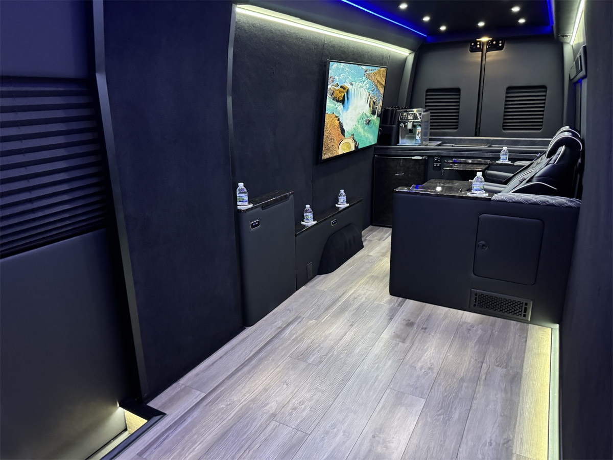 Mercedes-Benz Sprinter 3500 XD 170-in. WB 2024