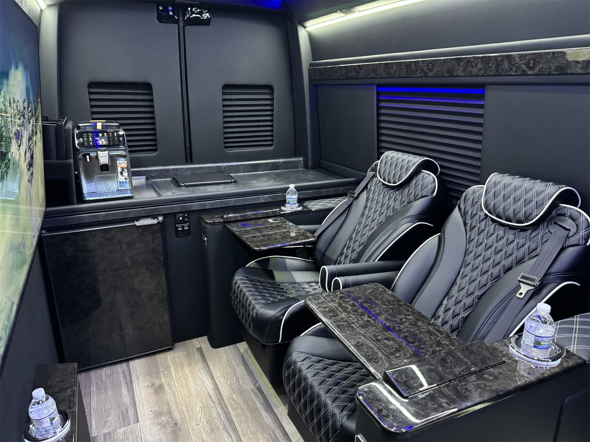 Mercedes-Benz Sprinter 3500 XD 170-in. WB 2024