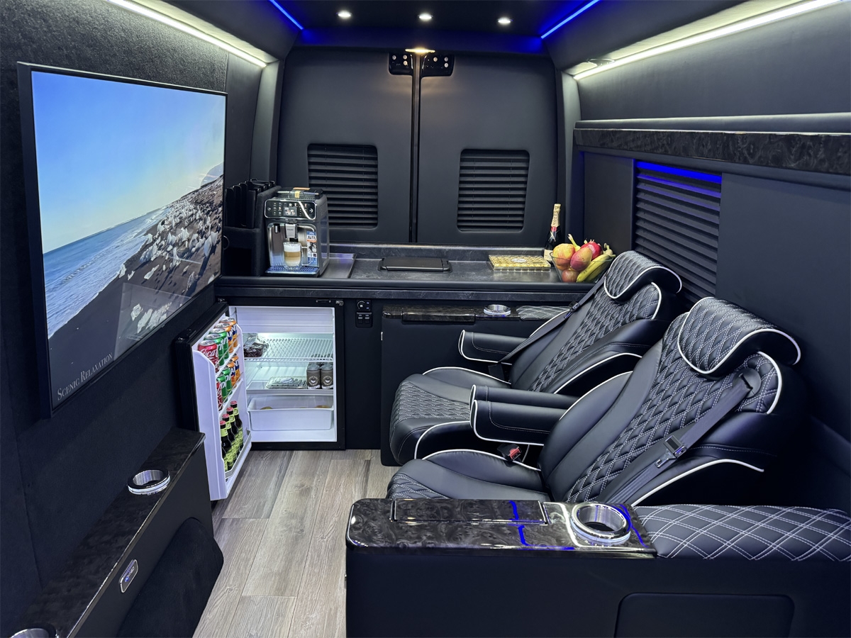 Mercedes-Benz Sprinter 3500 XD 170-in. WB 2024