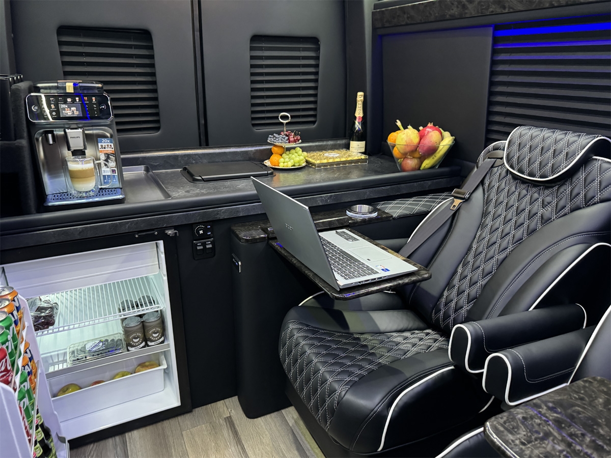 Mercedes-Benz Sprinter 3500 XD 170-in. WB 2024