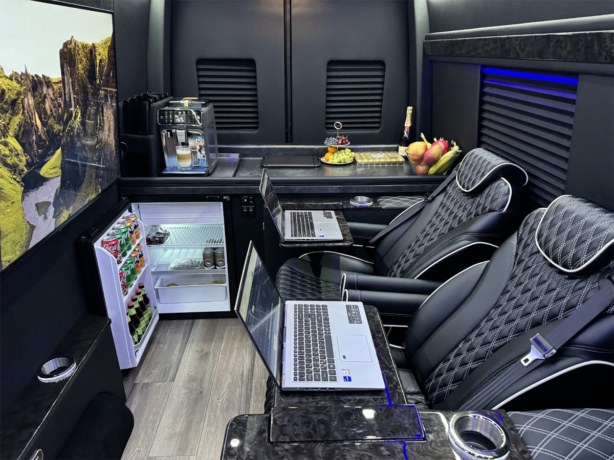 Mercedes-Benz Sprinter 3500 XD 170-in. WB 2024