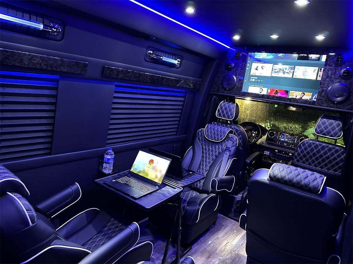 Mercedes-Benz Sprinter 2500 144-in. WB 2024