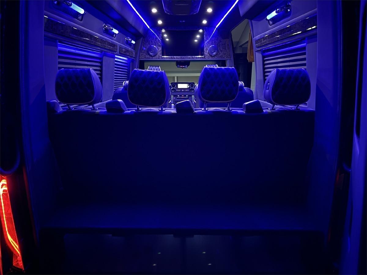 Mercedes-Benz Sprinter 2500 144-in. WB 2024