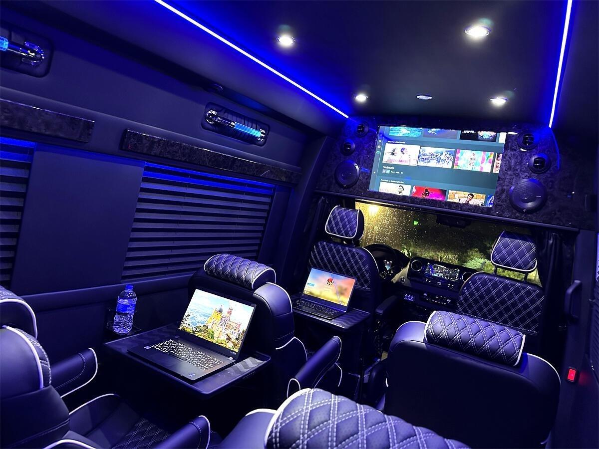Mercedes-Benz Sprinter 2500 144-in. WB 2024