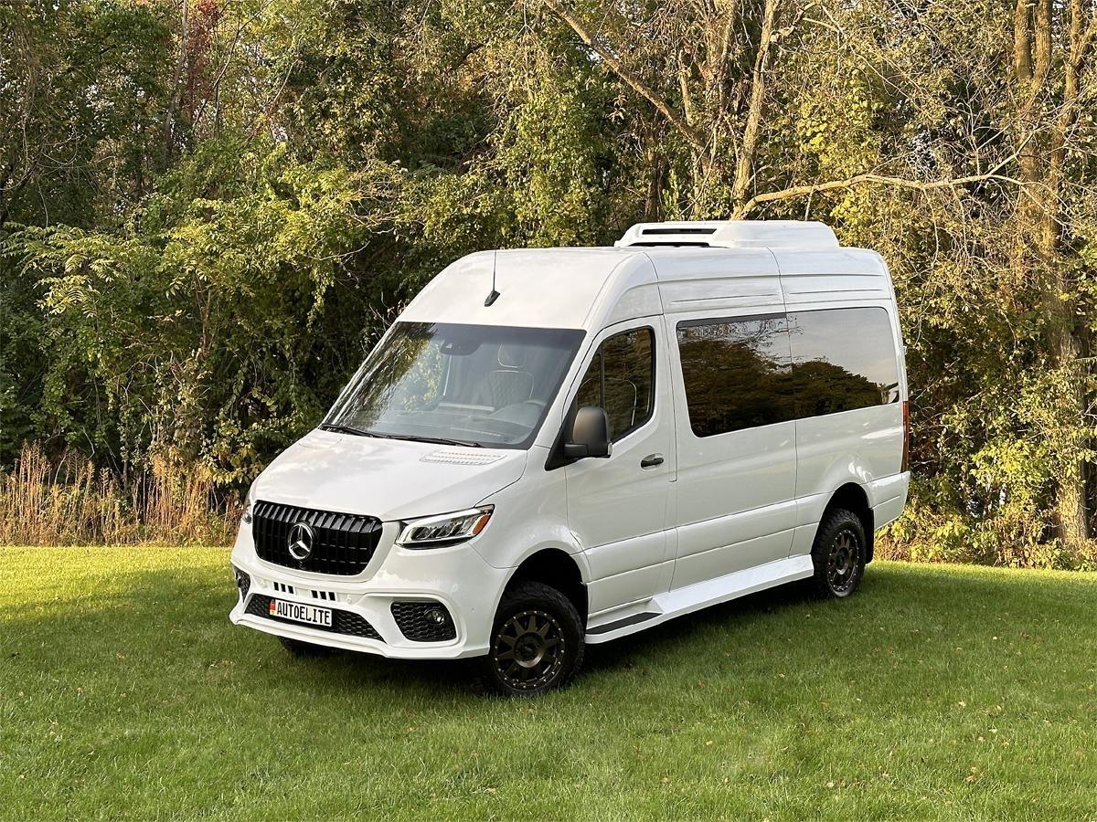 Mercedes-Benz Sprinter 2500 144-in. WB 2024