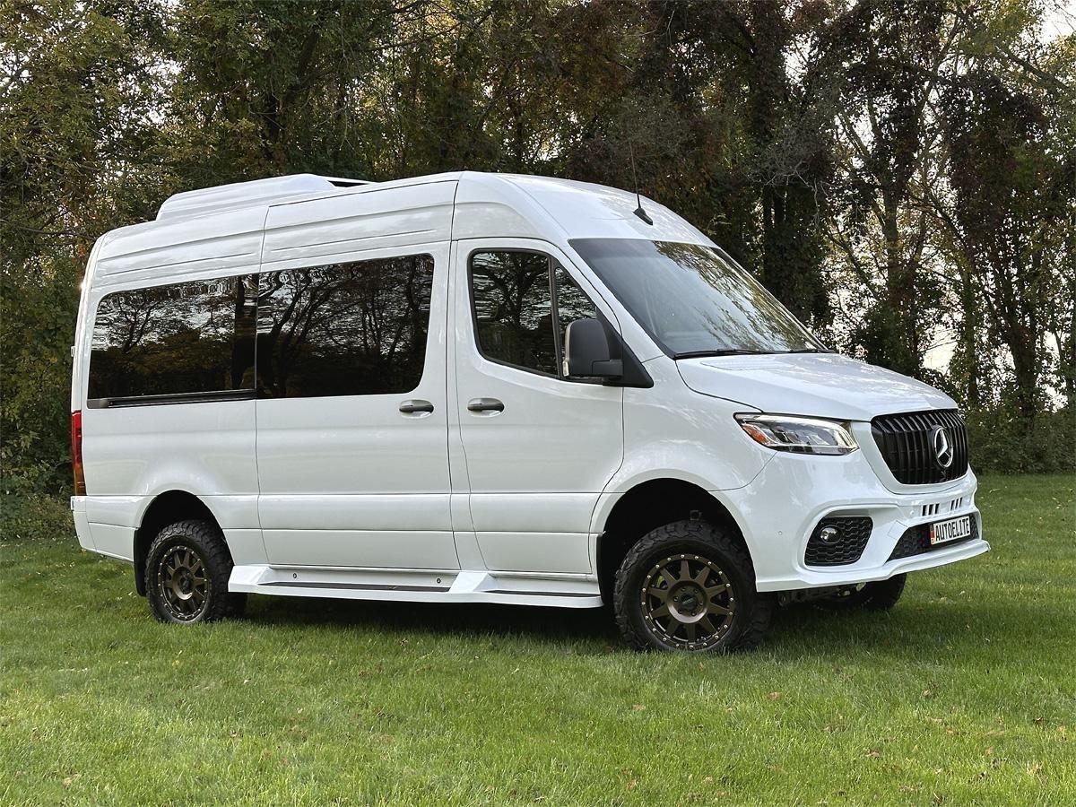 Mercedes-Benz Sprinter 2500 144-in. WB 2024
