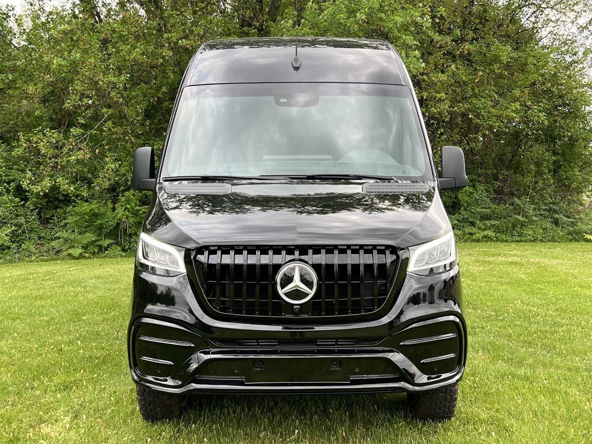 Mercedes-Benz Sprinter 2500 144-in. WB 2024