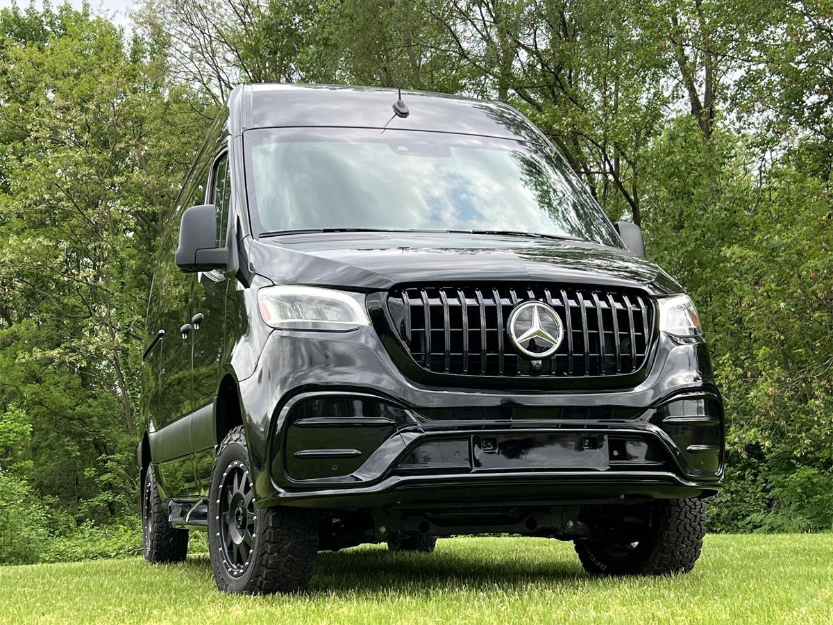 Mercedes-Benz Sprinter 2500 144-in. WB 2024