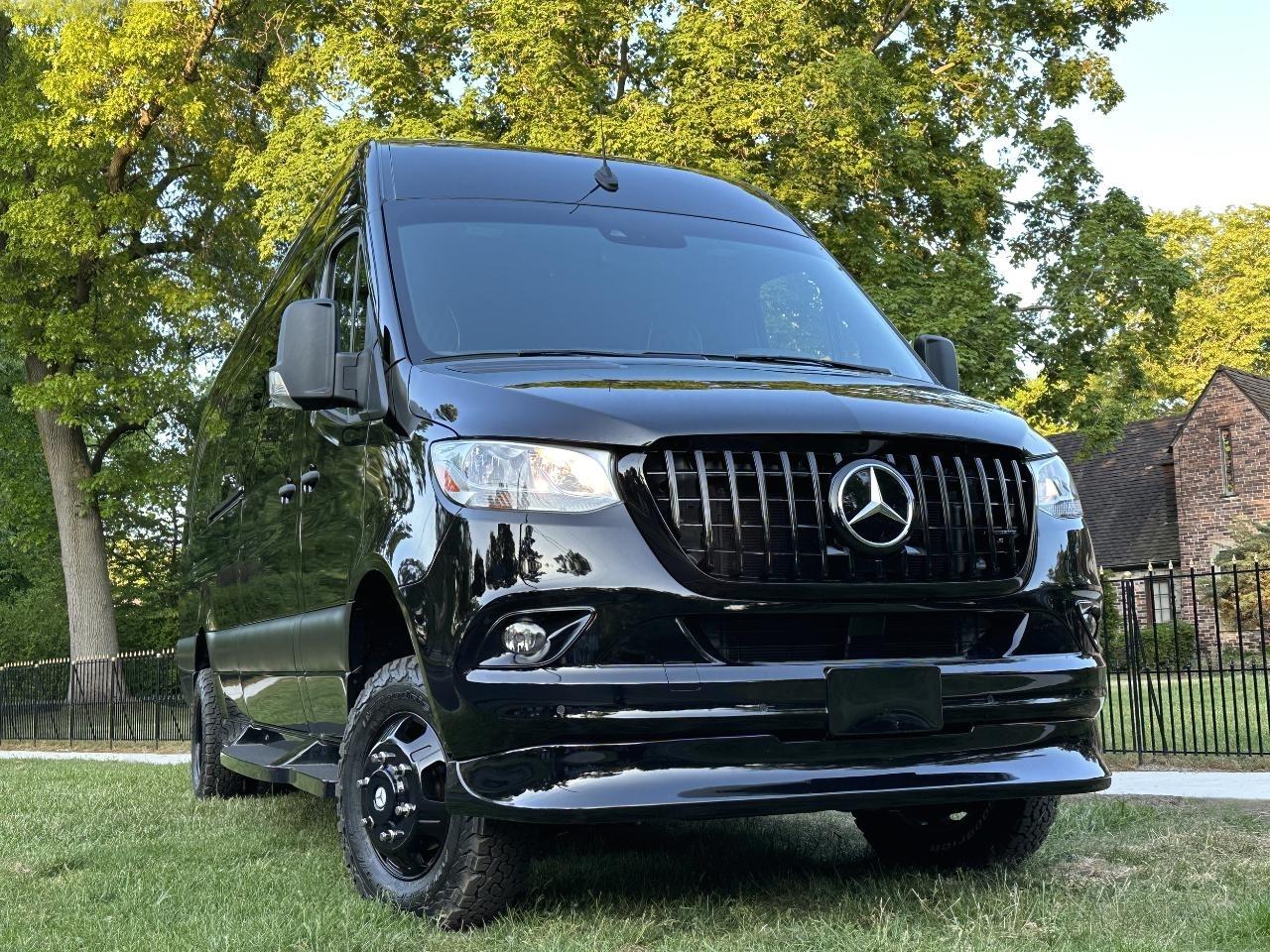 Mercedes-Benz Sprinter  2025