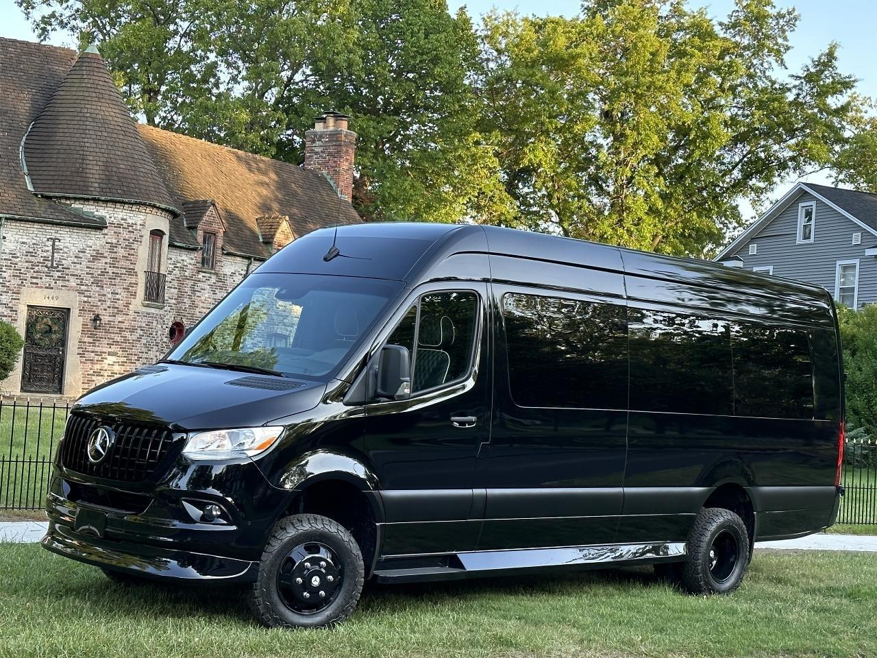 Mercedes-Benz Sprinter  2025