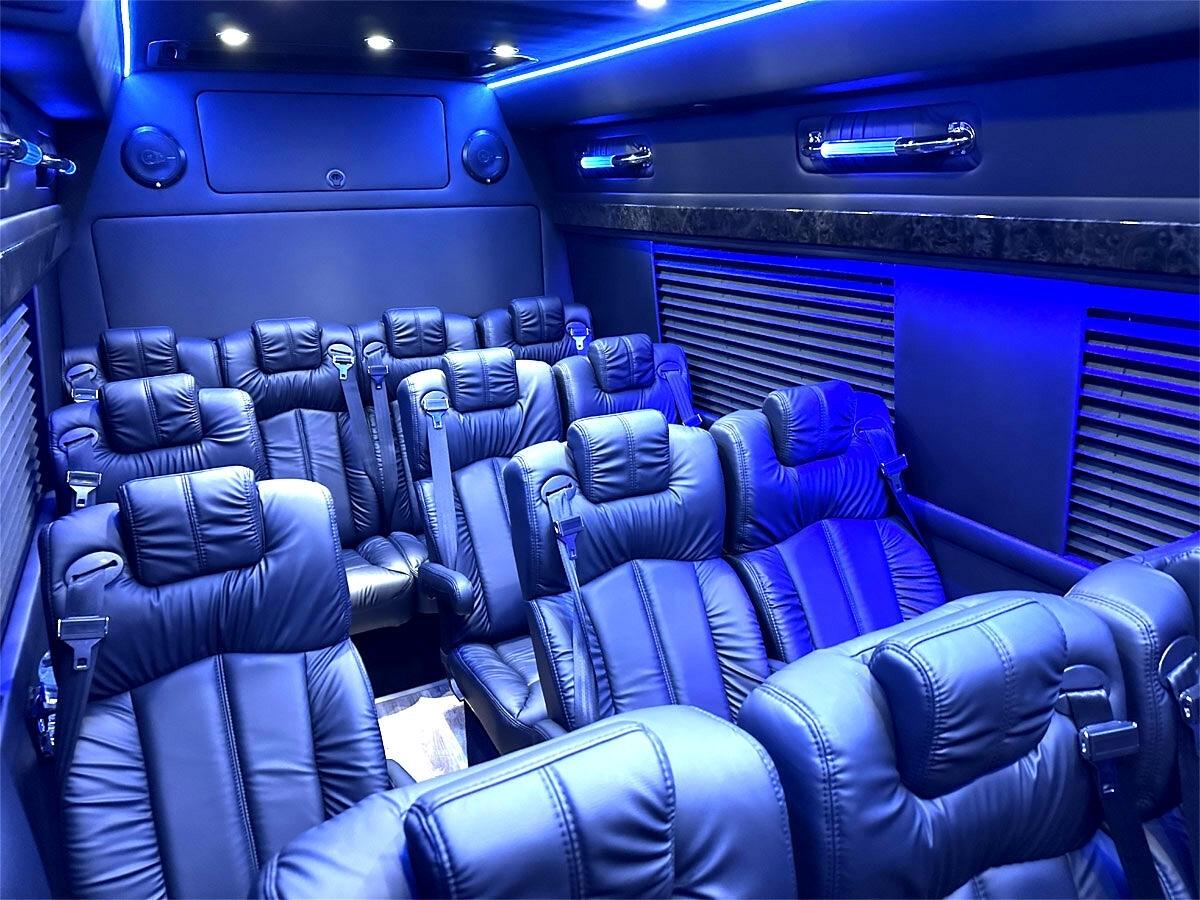 Mercedes-Benz Sprinter 3500 XD 170-in. WB 2024