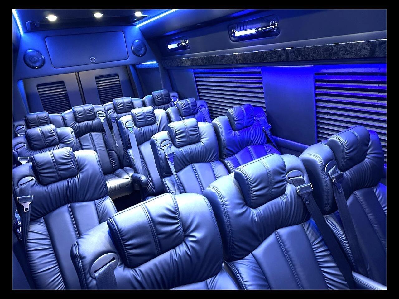 Mercedes-Benz Sprinter 3500 XD 170-in. WB 2024