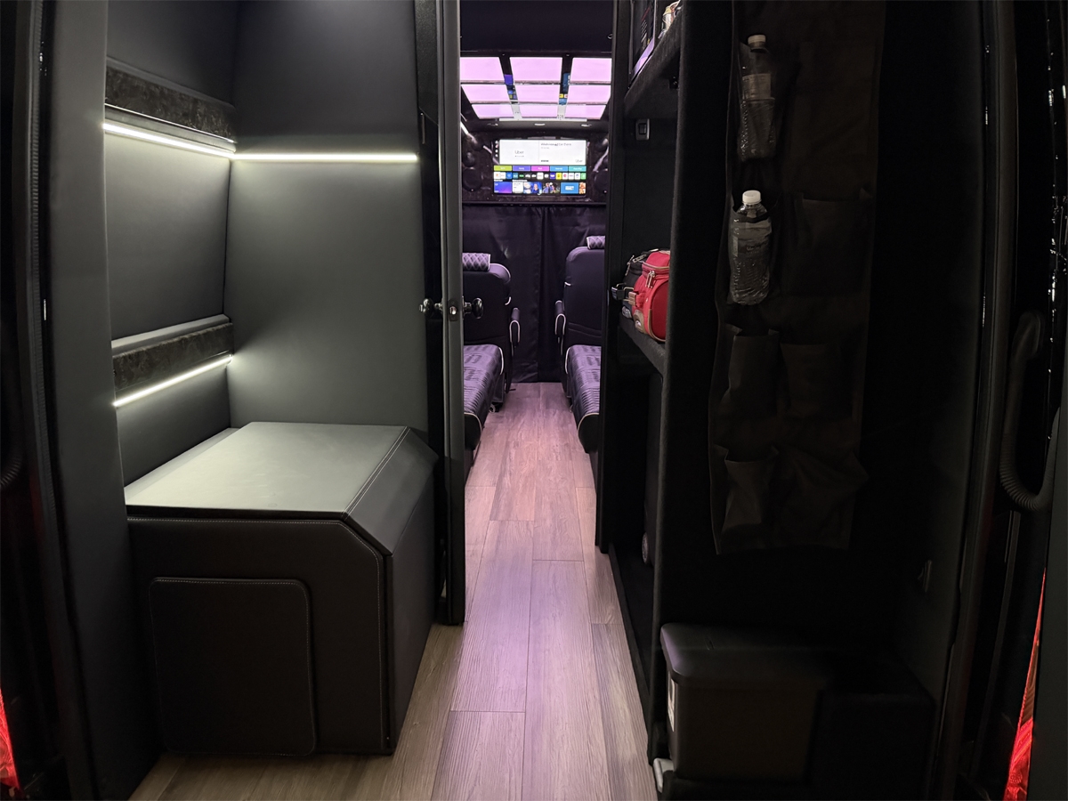 Mercedes-Benz Sprinter  2024