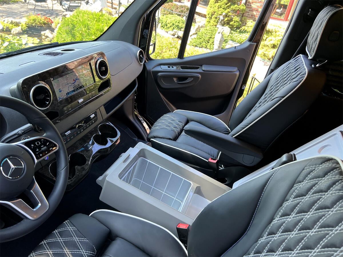 Mercedes-Benz Sprinter  2024