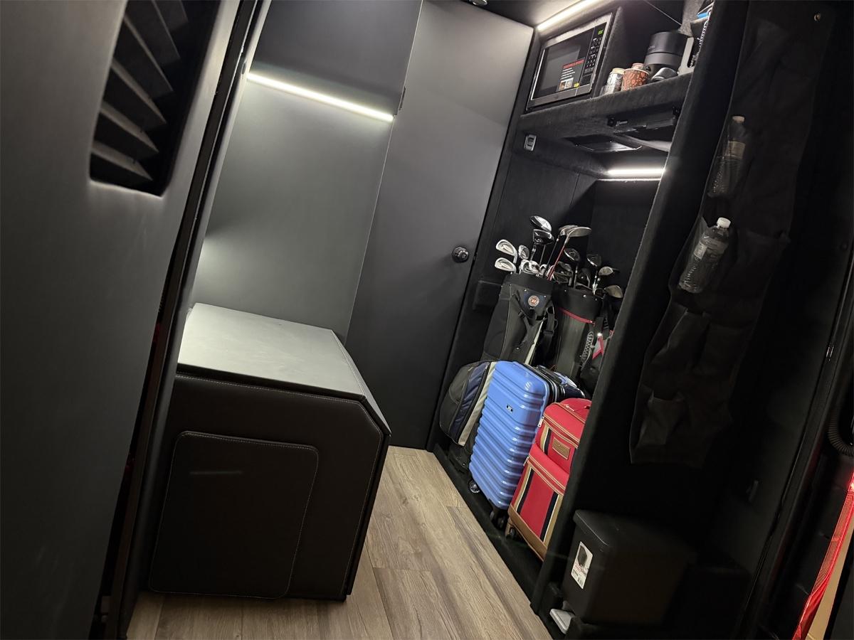 Mercedes-Benz Sprinter  2024