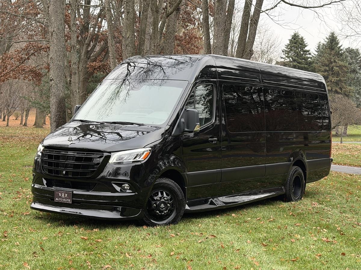 Mercedes-Benz Sprinter  2024