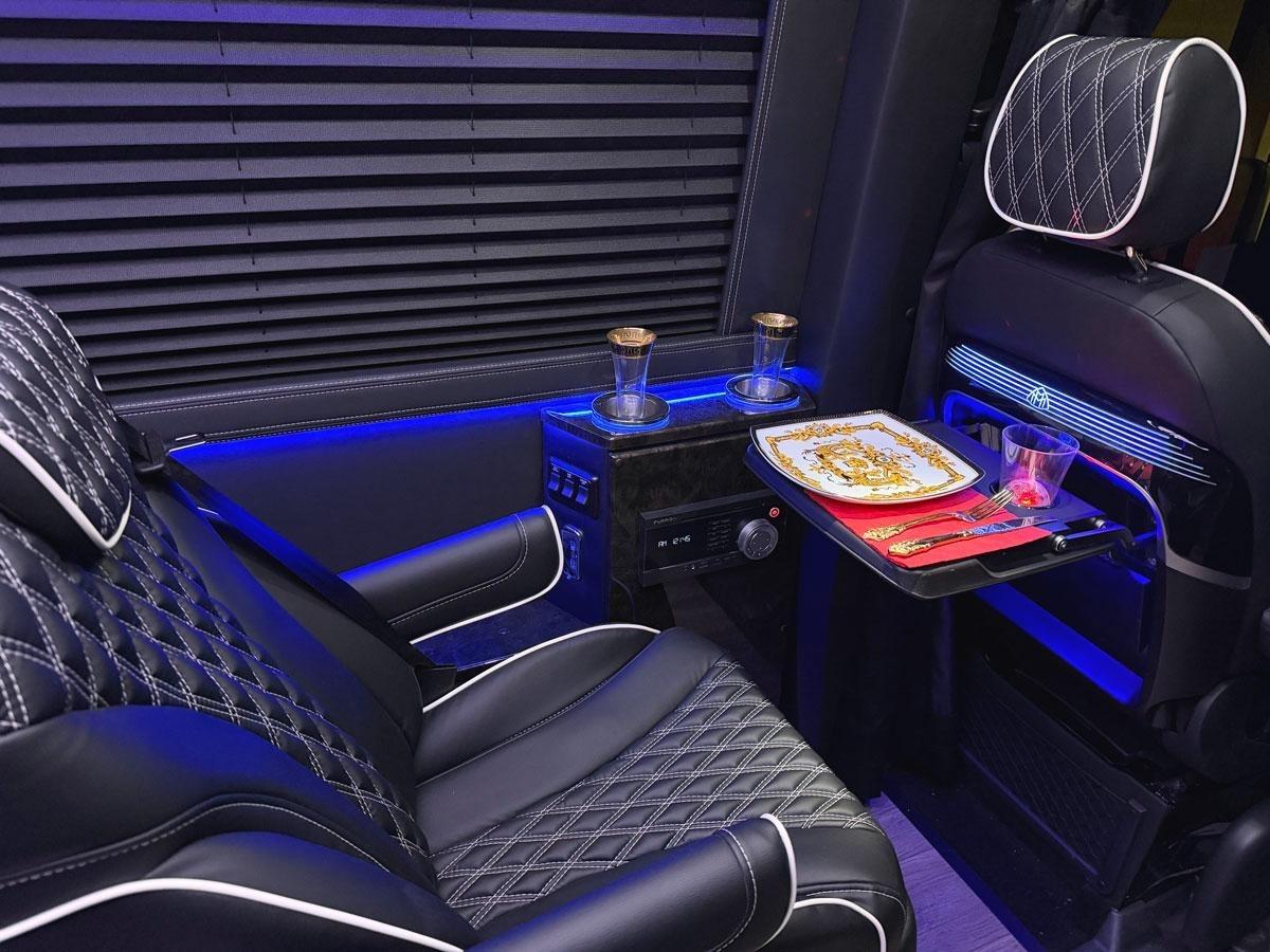 Mercedes-Benz Sprinter  2024