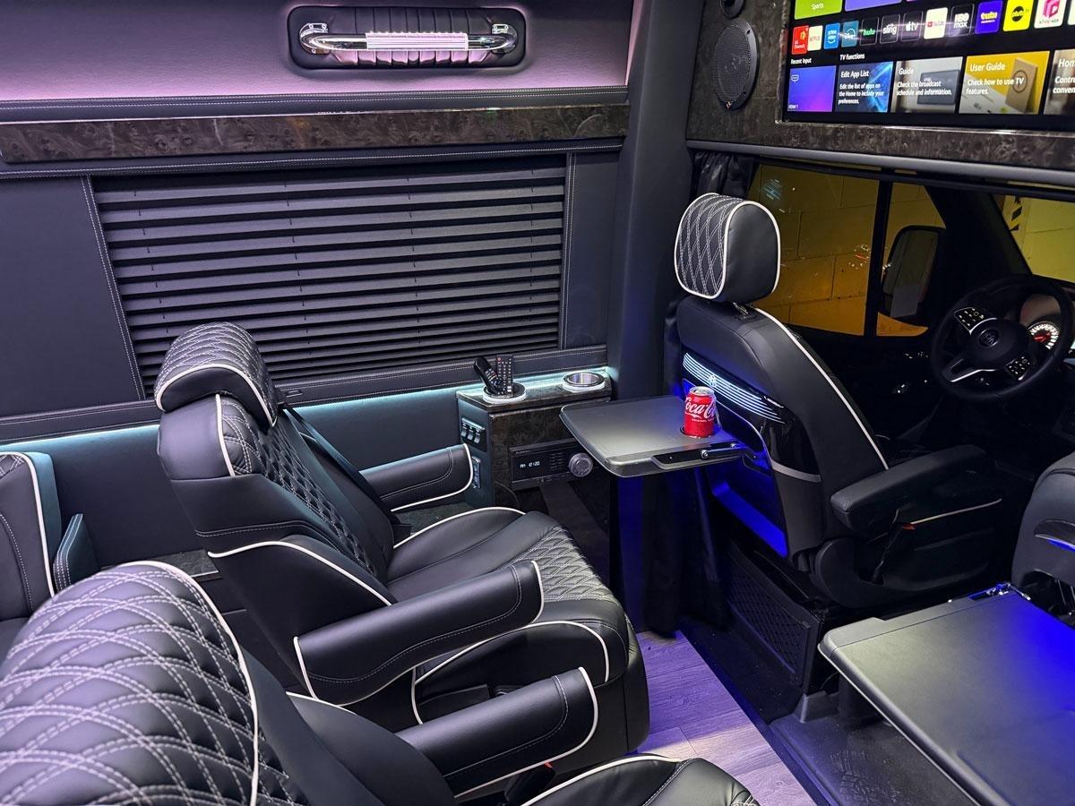 Mercedes-Benz Sprinter  2024