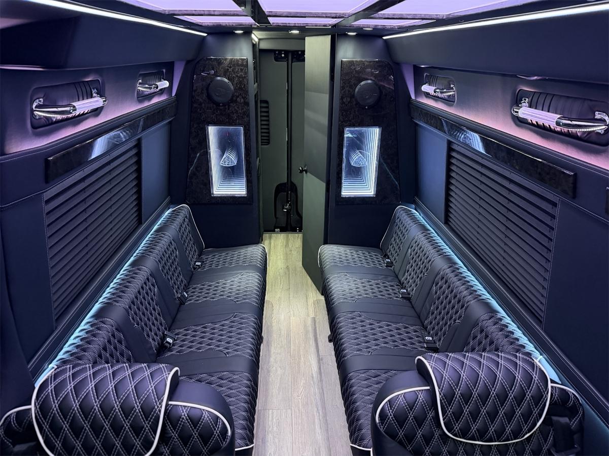 Mercedes-Benz Sprinter  2024