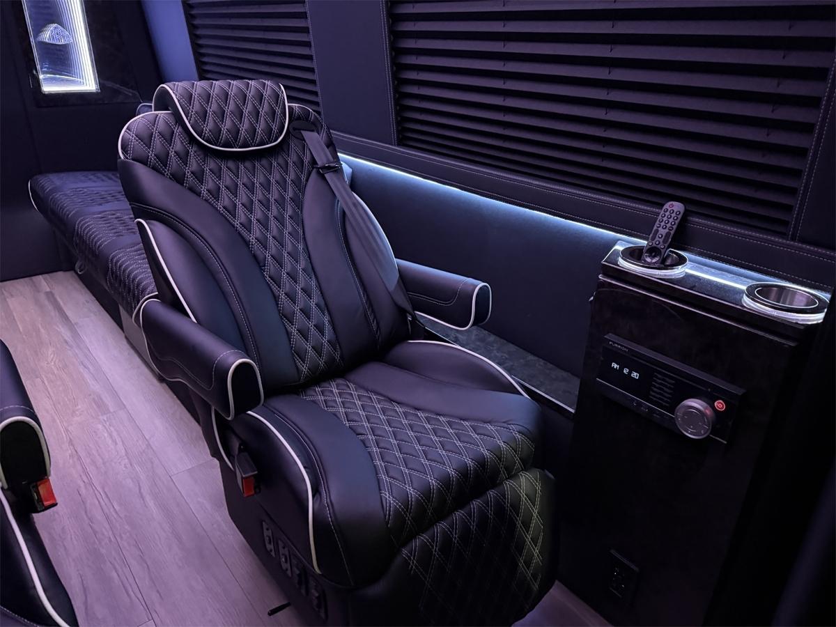 Mercedes-Benz Sprinter  2024