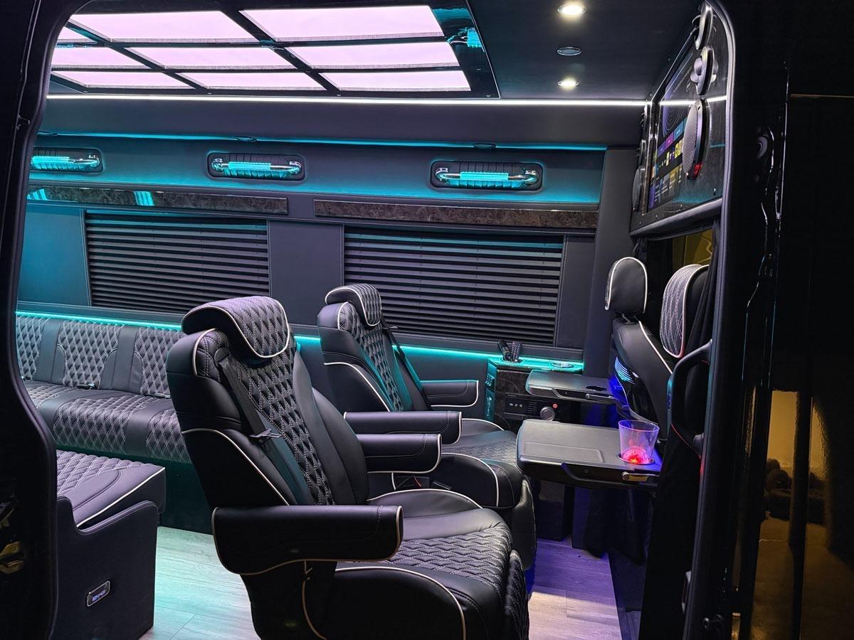 Mercedes-Benz Sprinter  2024