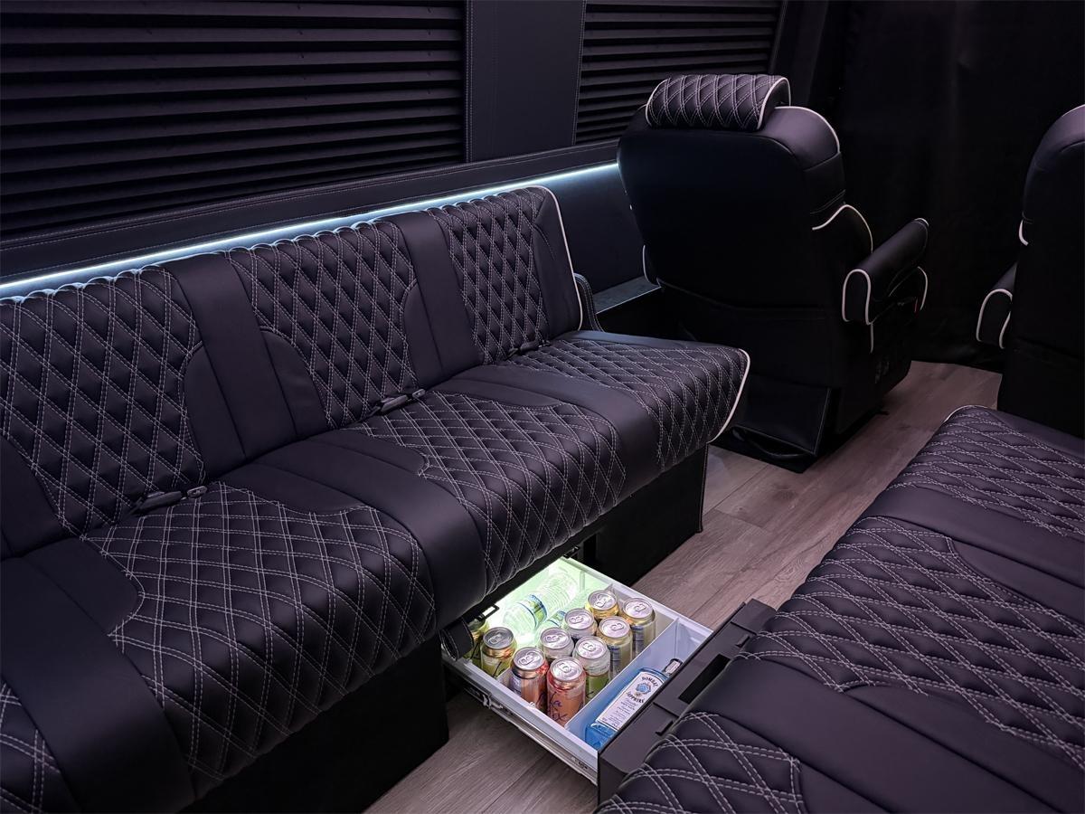 Mercedes-Benz Sprinter  2024