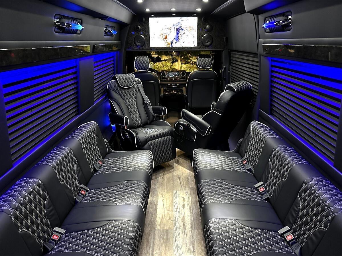 Mercedes-Benz Sprinter  2024